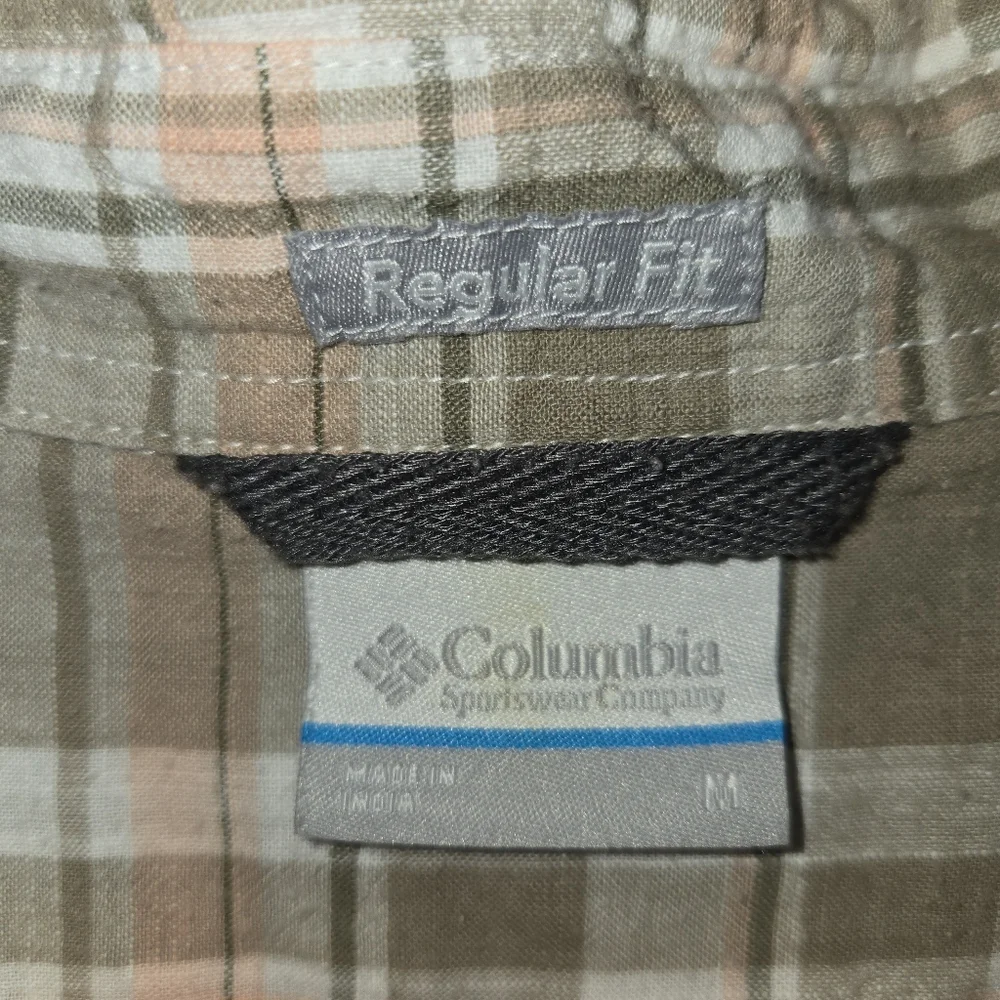 Columbia Men's Short Sleeved Button Down Plaid Shirt-regular fit